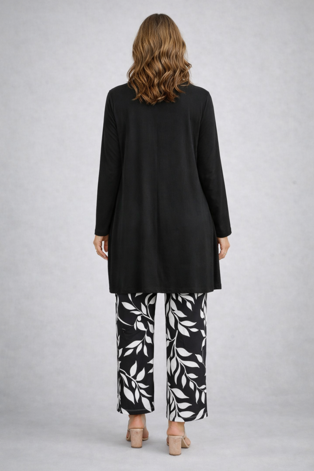 Conjunto de Tres Piezas · Blanco y Negro