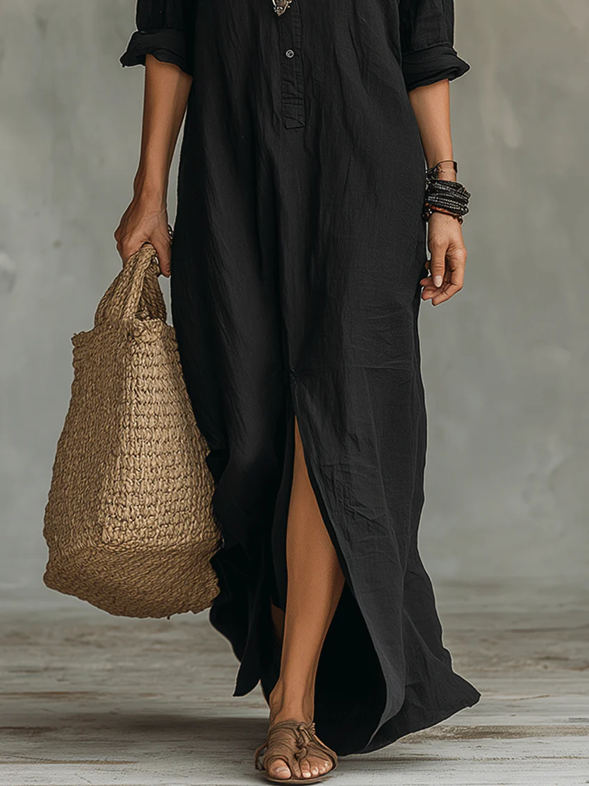 SOLINE | Vestido Maxi Negro de Corte Ancho con Botones