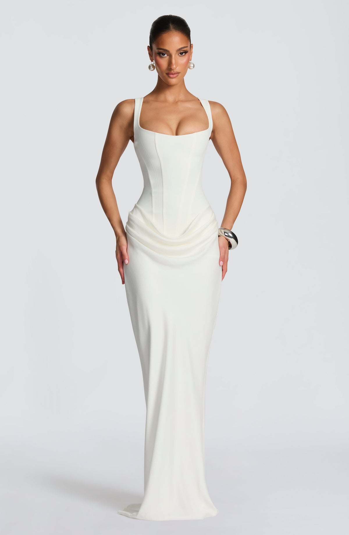 Adelina | Vestido maxi con escote cuadrado