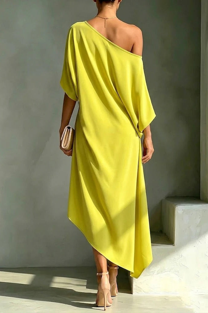 Vestido Asimétrico de Un Solo Hombro