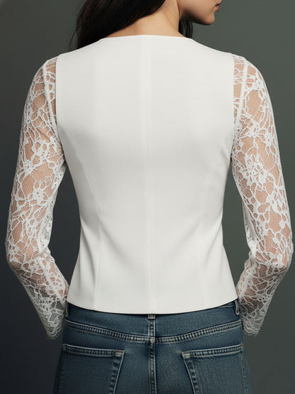 Laura | Chaqueta Negra con Mangas Semitransparentes