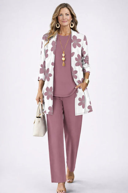 Conjunto de Tres Piezas · Surtido