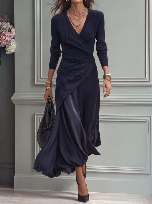 Lorena - Vestido Maxi Asimétrico con Escote en V y Paneles de Satén Azul Marino