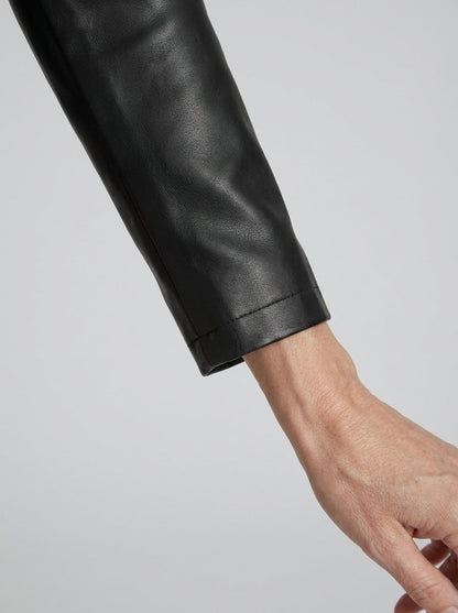 Chaqueta Corta de Polipiel Ligera