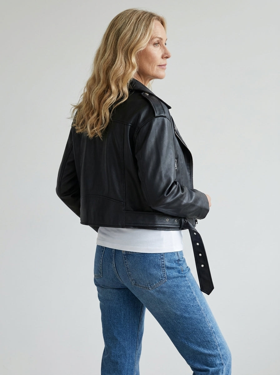 Chaqueta Corta de Polipiel con Cuello Mao