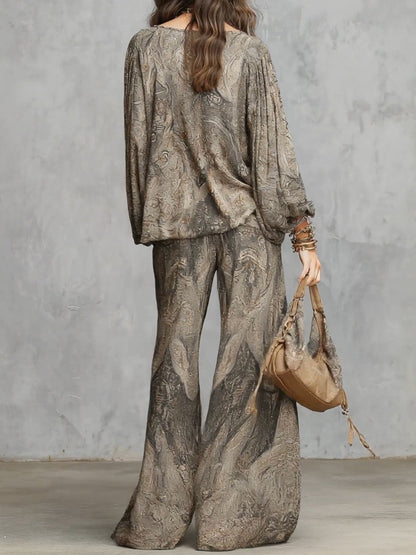 Ana - Conjunto de Top Gris con Estampado Paisley de Mangas Farol y Pantalón de Pierna Ancha