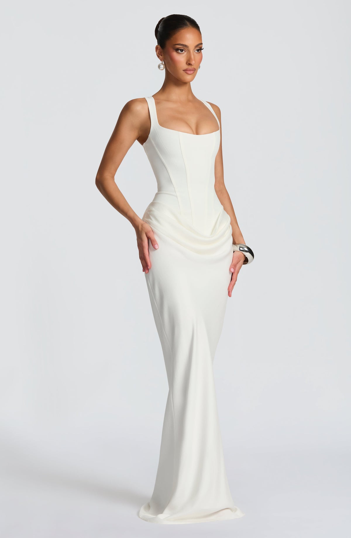 Adelina | Vestido maxi con escote cuadrado
