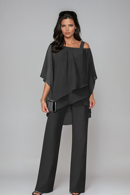Conjunto Poncho Asimétrico y Pantalón Fluido