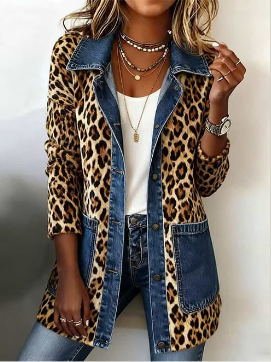 Chaqueta Larga de Leopardo con Detalles Vaqueros