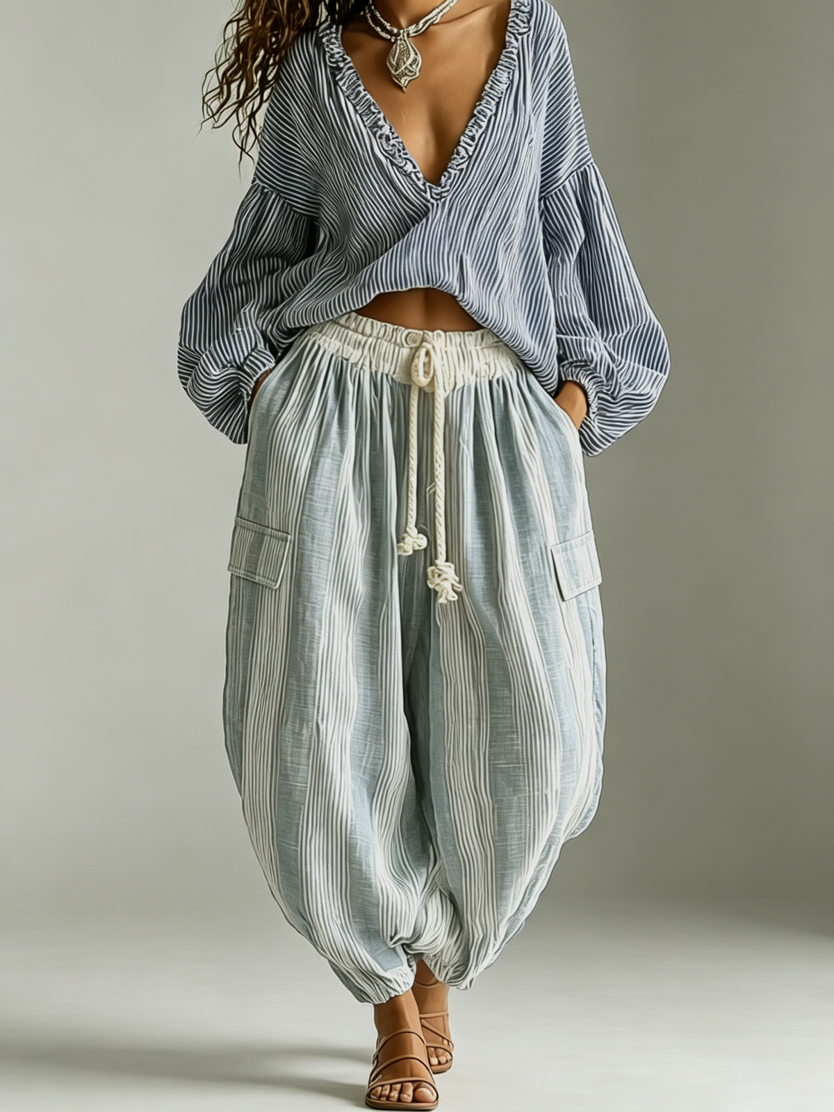 Victoria - Conjunto de Dos Piezas Bohemio de Top de Rayas con Mangas Farol y Pantalón Tipo Farol
