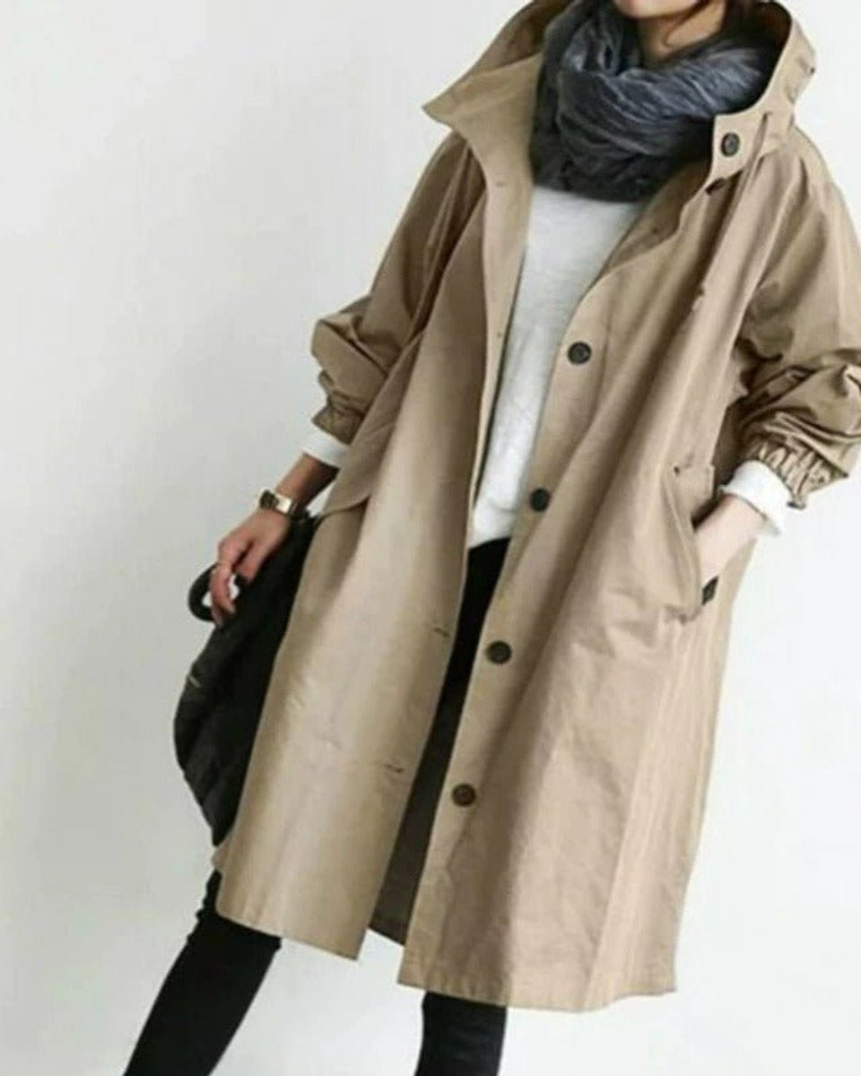 Abrigo Oversize con Capucha y Botones