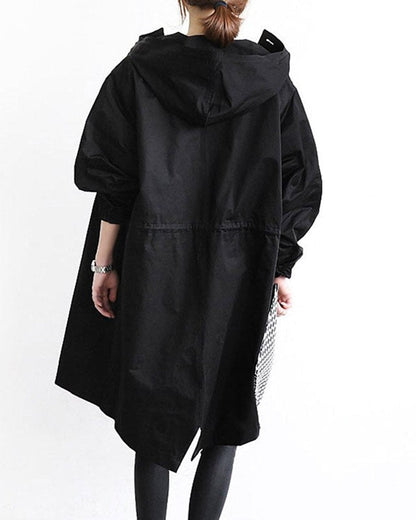 Abrigo Oversize con Capucha y Botones